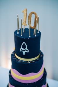 Exclusive catering highlight: Branded cake for Heroic Labs' 10th anniversary with a DJ accompaniment over the rooftops of Cologne.